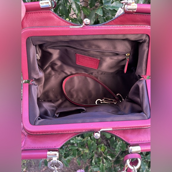 Coach LIMITED EDITION Croc Embossed Leather Satchel – Red – Style F26336 - Picture 8 of 11